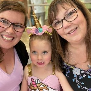 Meet your Posher, Kim